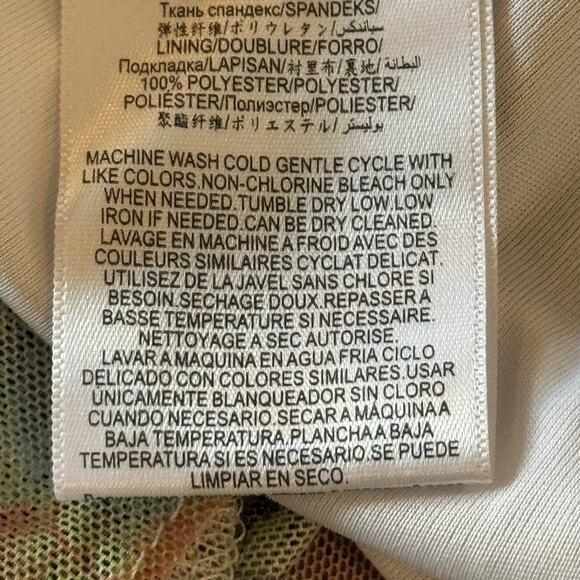 BCBGENERATION RUCHED MESH FLORAL MINI DRESS IN GARDEN‎ NWT WOMEN'S SIZE 16 - Picture 15 of 16